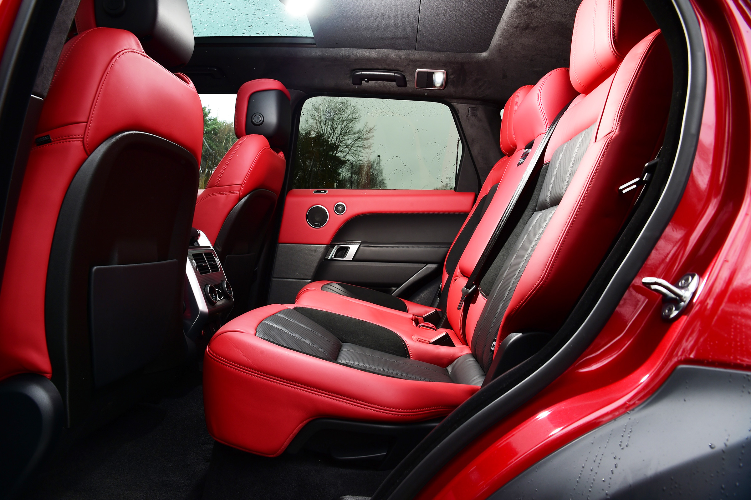 Range Rover HST - seat