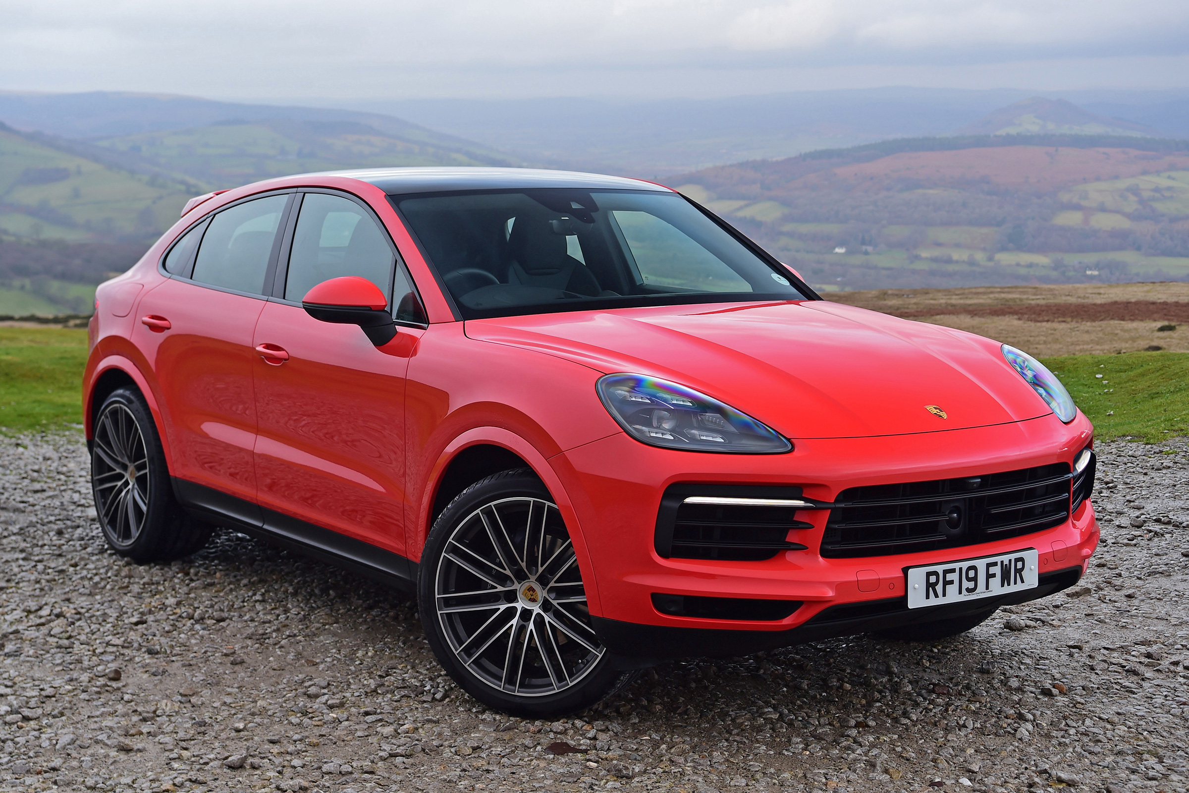 Porsche Cayenne Coupe - front static