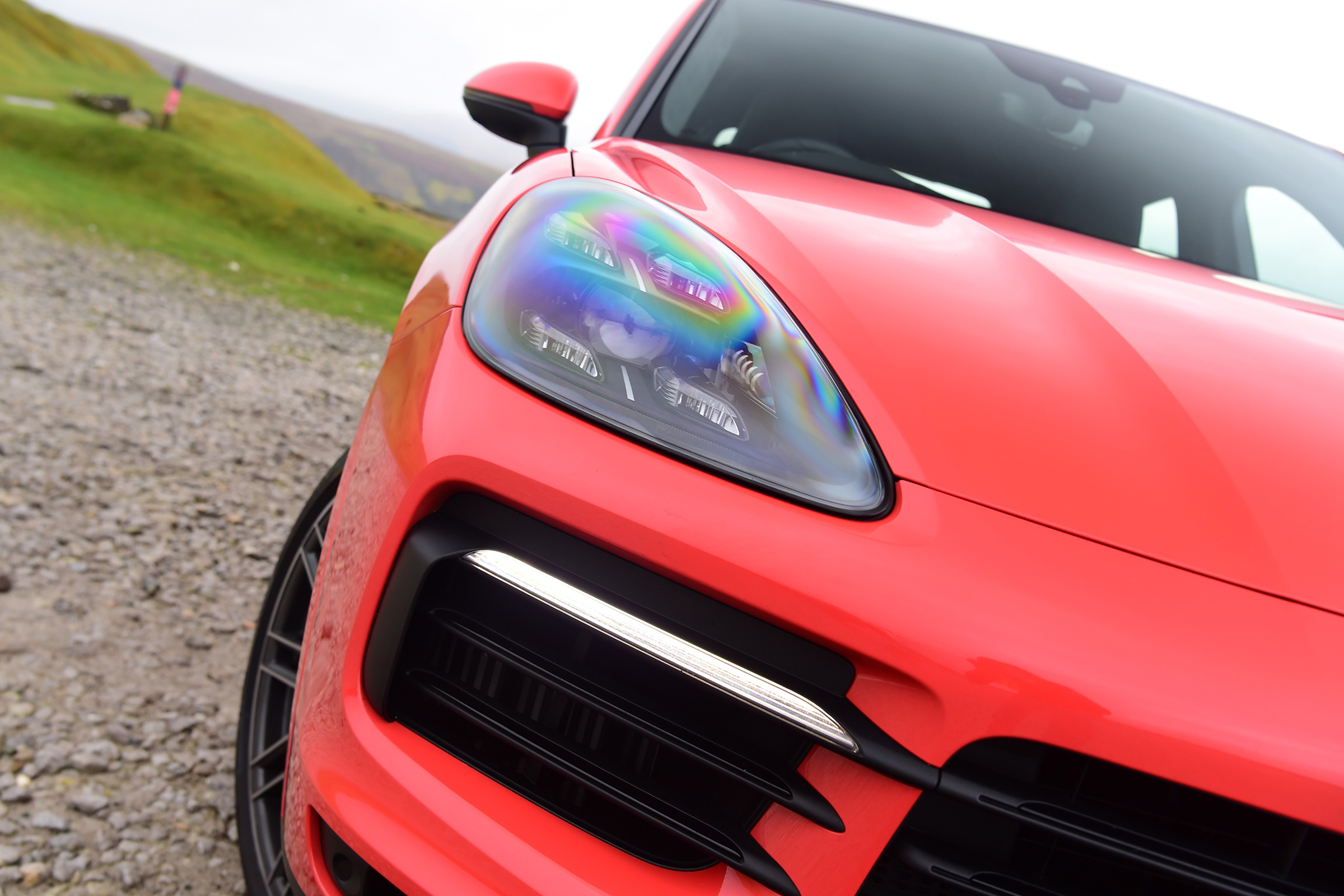 Porsche Cayenne Coupe - headlight