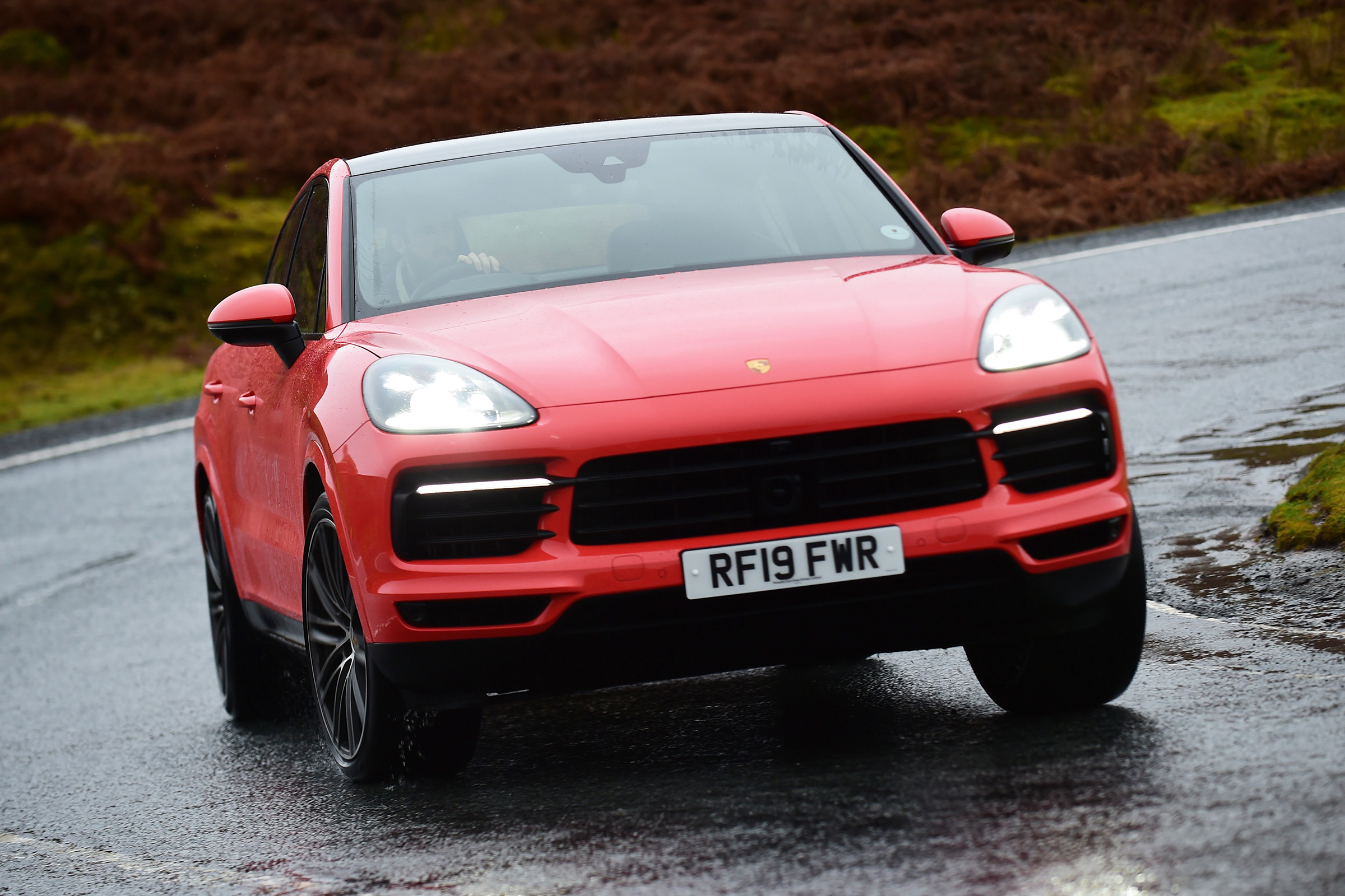 Porsche Cayenne Coupe - front cornering