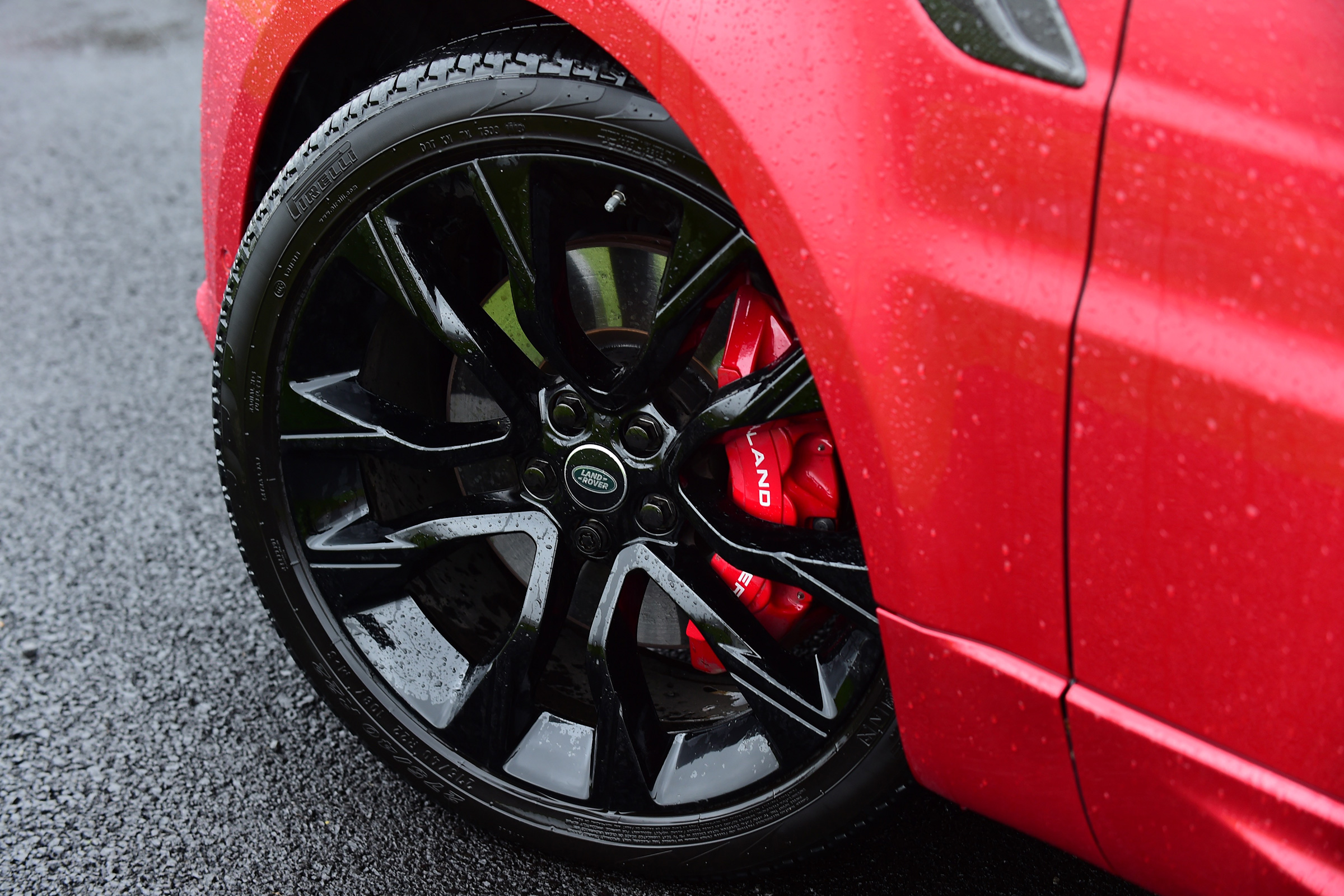 Range Rover HST - wheel