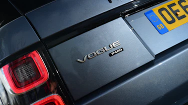 Range Rover P400 - badge