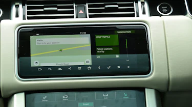 Range Rover P400 - navigation