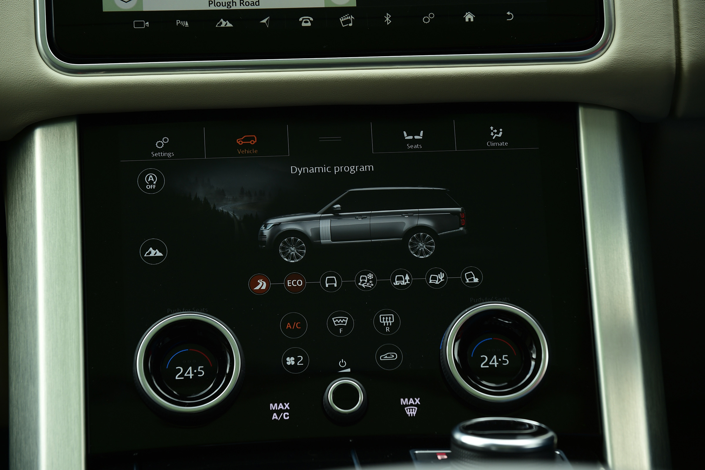 Range Rover P400 - dash