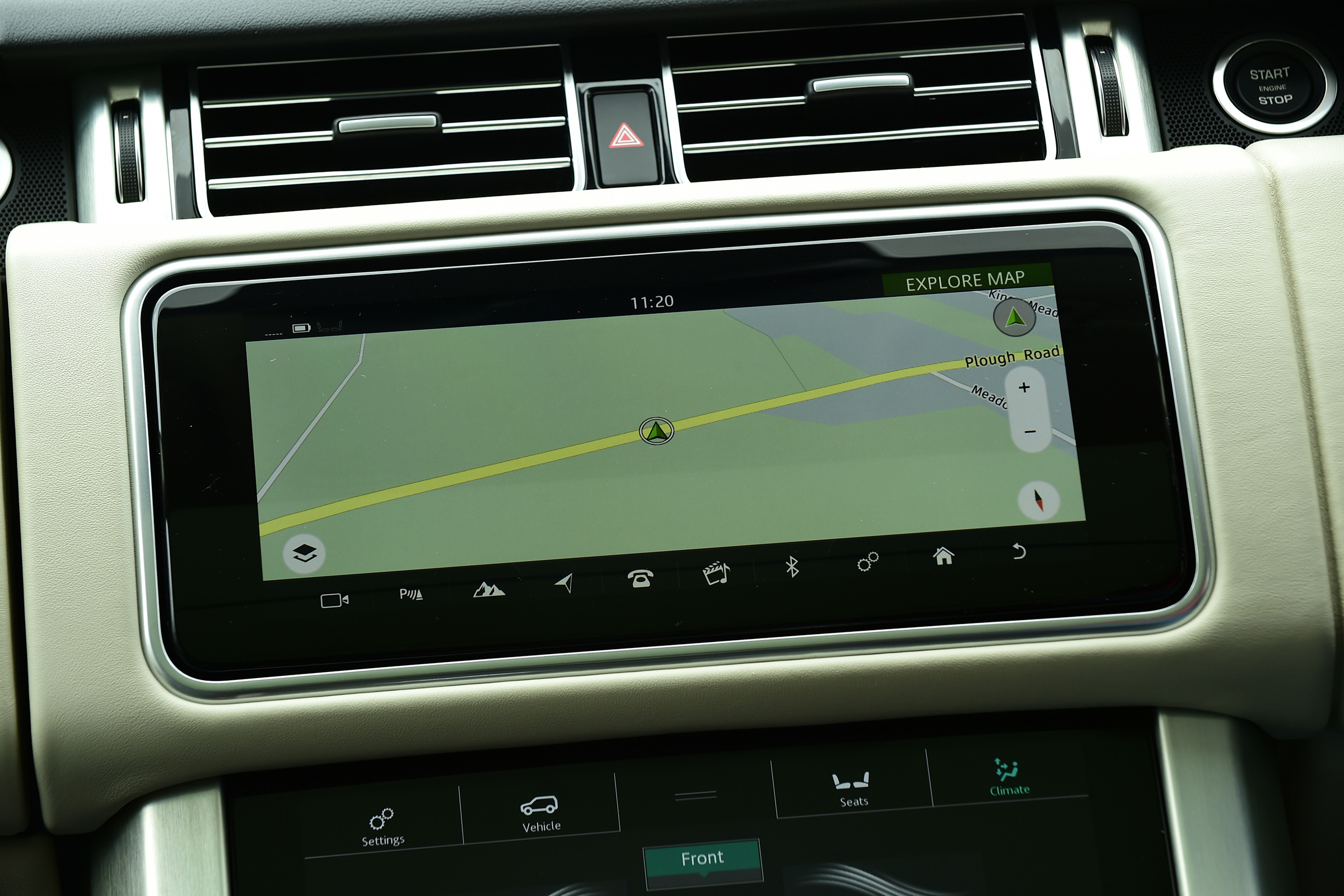 Range Rover P400 - dash