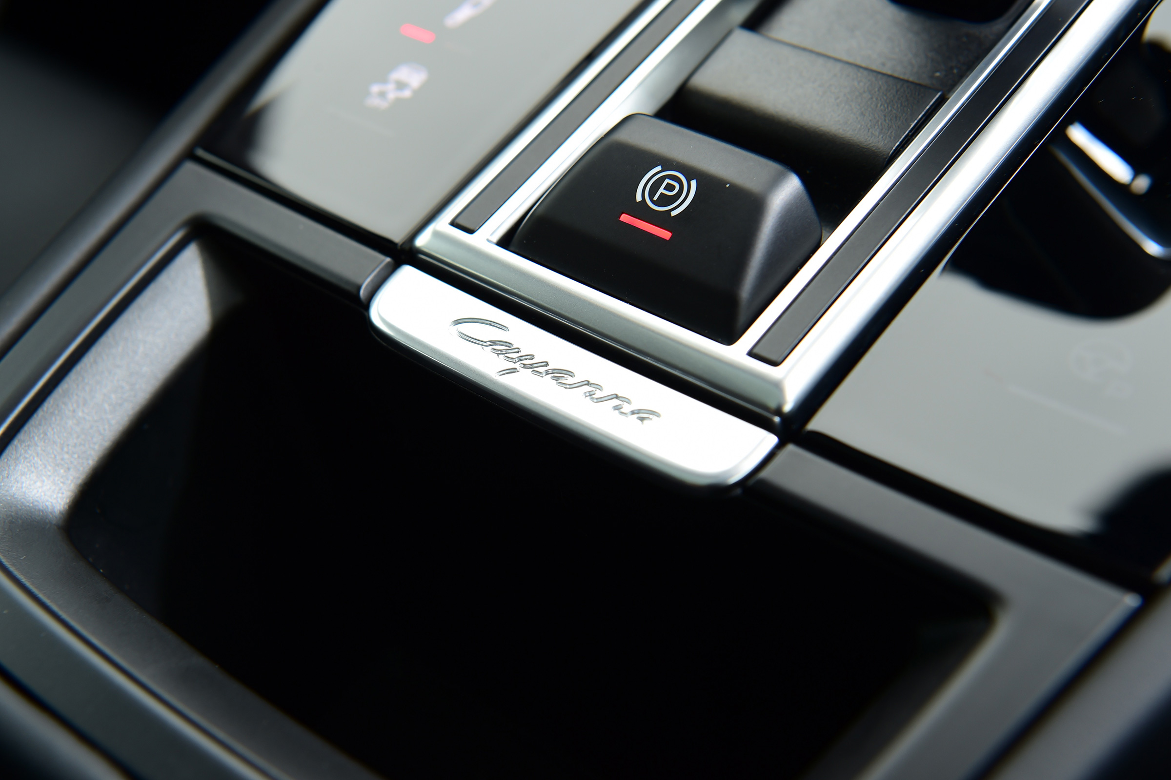 Porsche Cayenne Coupe - interior