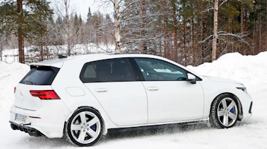 2020 Volkswagen Golf R - minimal disguise - rear cornering
