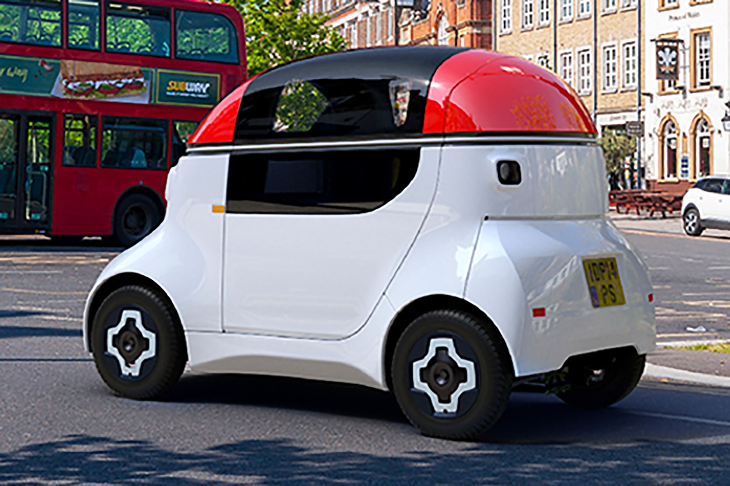 Gordon Murray Design Motive Pod - rear 3/4 
