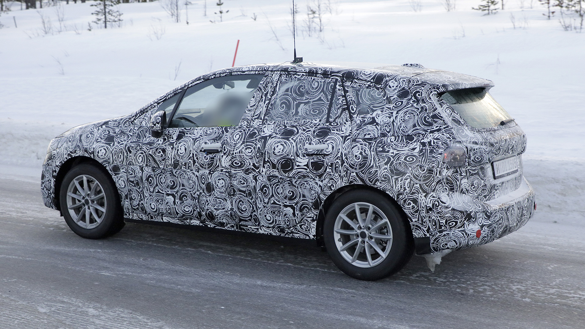 BMW 2 Series Tourer spy - side