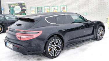Porsche Taycan Cross Turismo