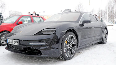 Porsche Taycan Cross Turismo