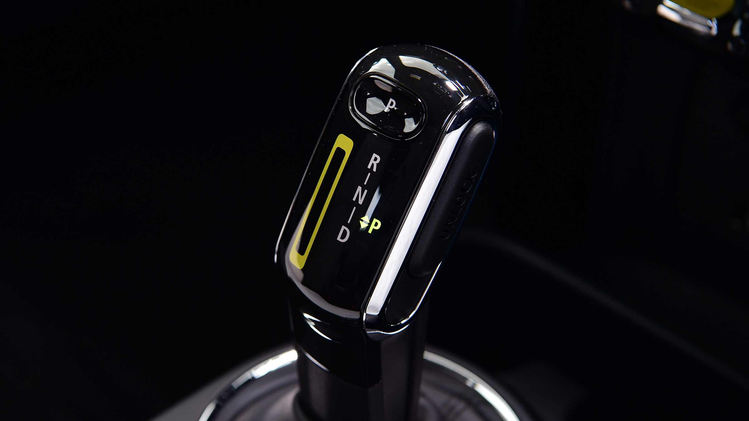 MINI Electric long termer - interior