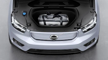 Volvo XC40 P8 Recharge - bonnet open
