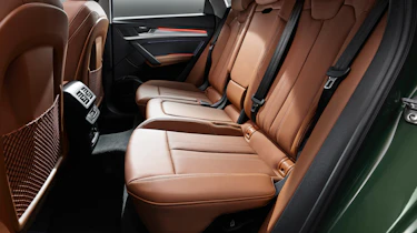Audi Q5 - front tracking
