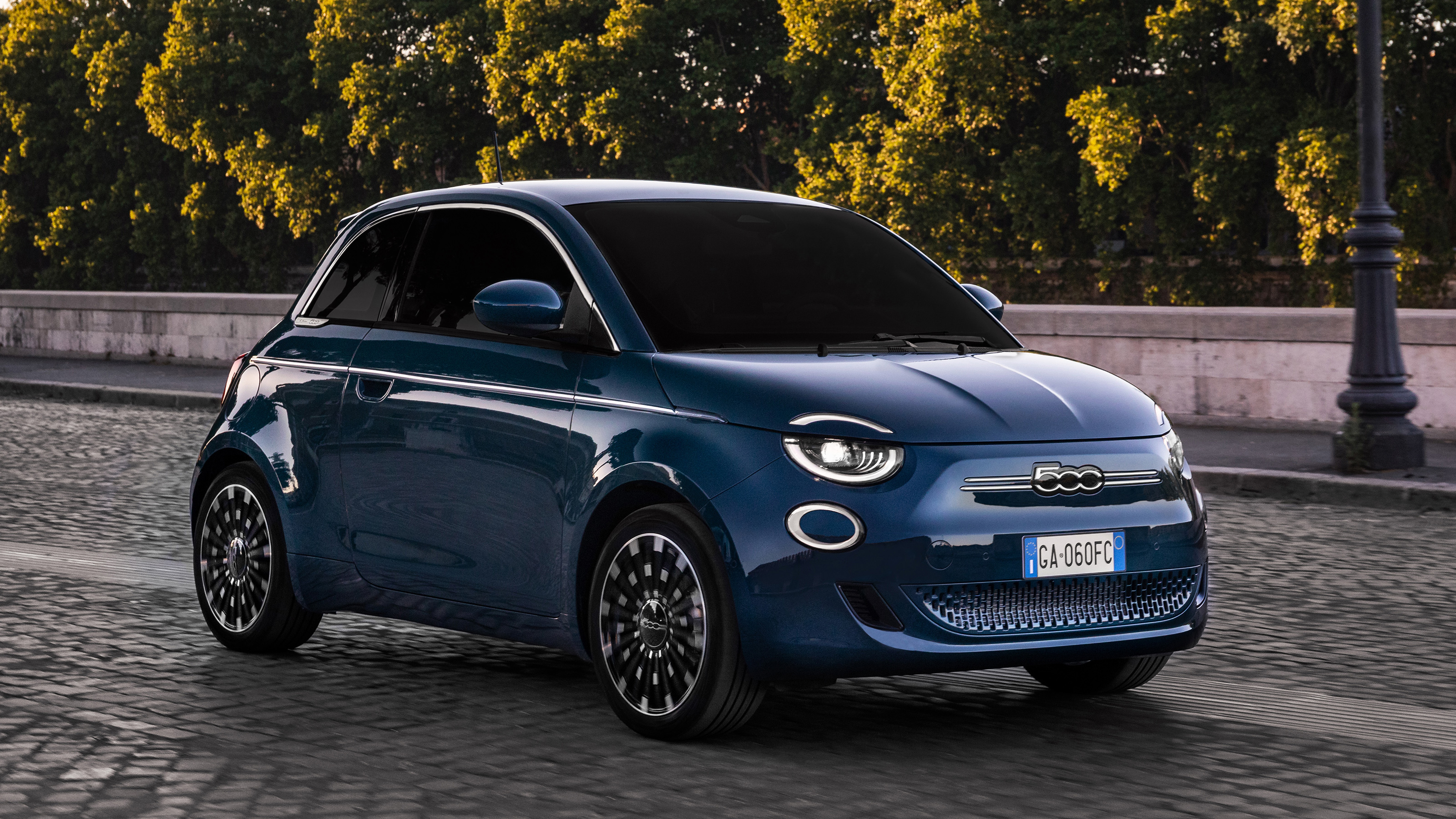 Fiat 500e 