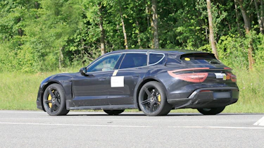 Porsche Taycan Cross Turismo