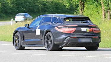 Porsche Taycan Cross Turismo
