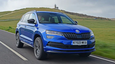 Skoda Karoq - front tracking