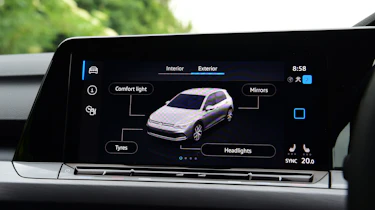 Volkswagen Golf - infotainment screen