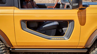 Ford Bronco 14