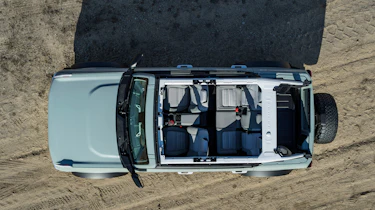 Ford Bronco 31