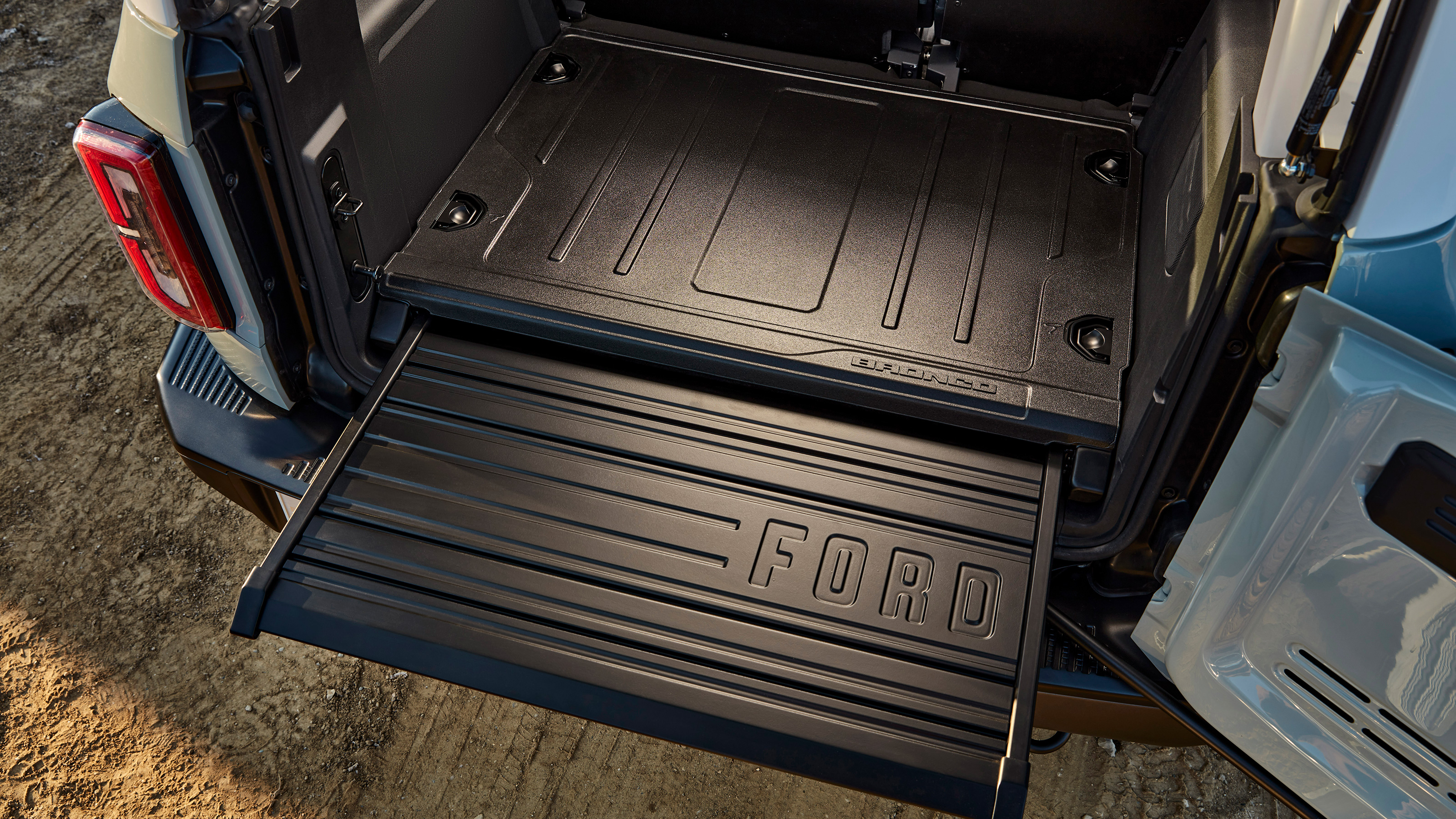Ford Bronco 25