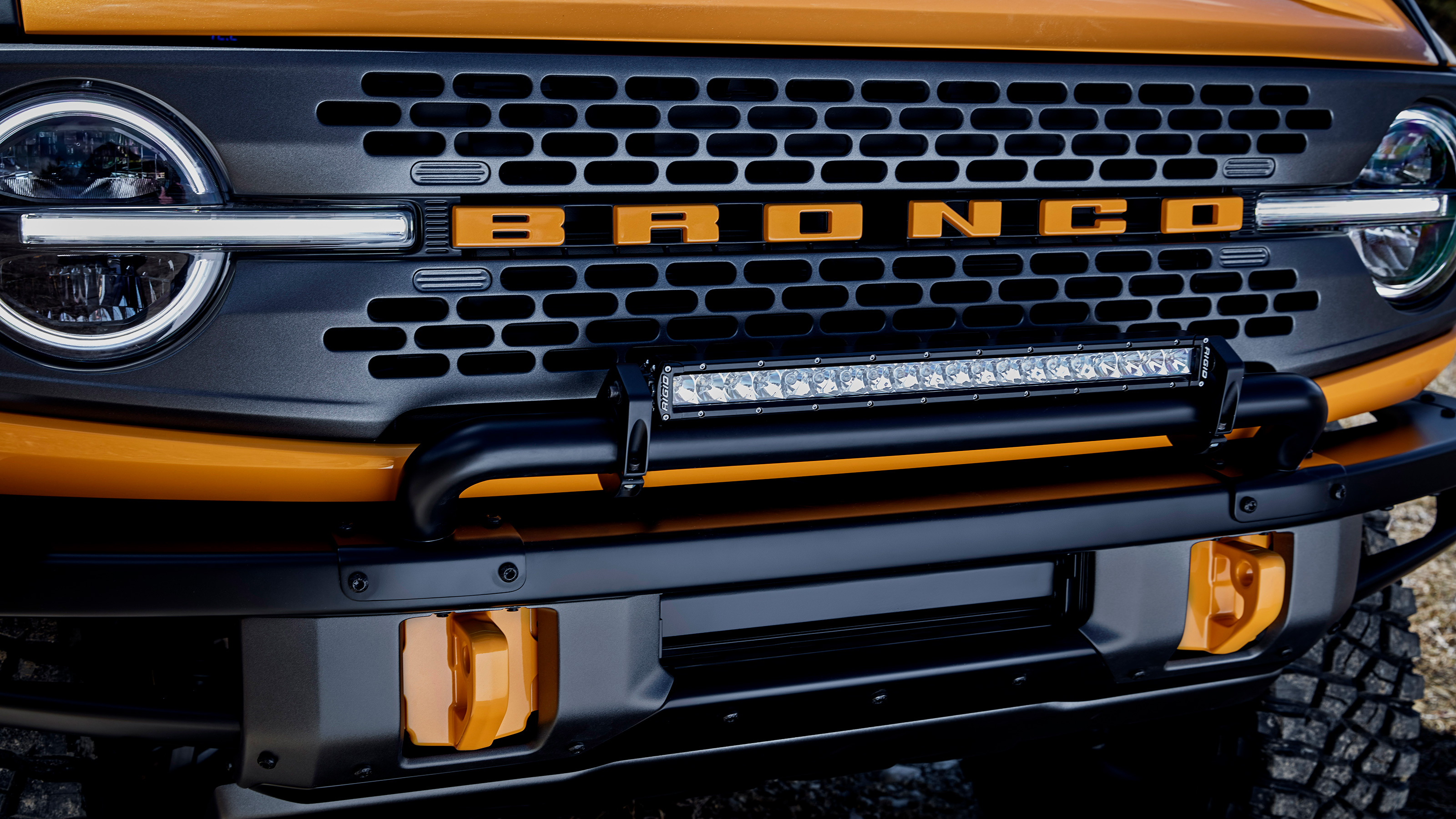 Ford Bronco 13