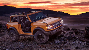 Ford Bronco 4
