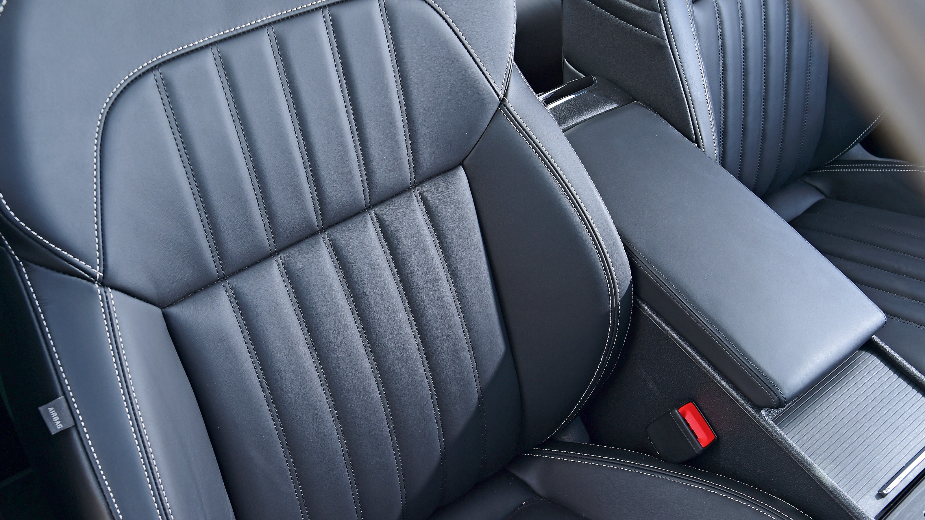Skoda Superb iV long termer - first report seat