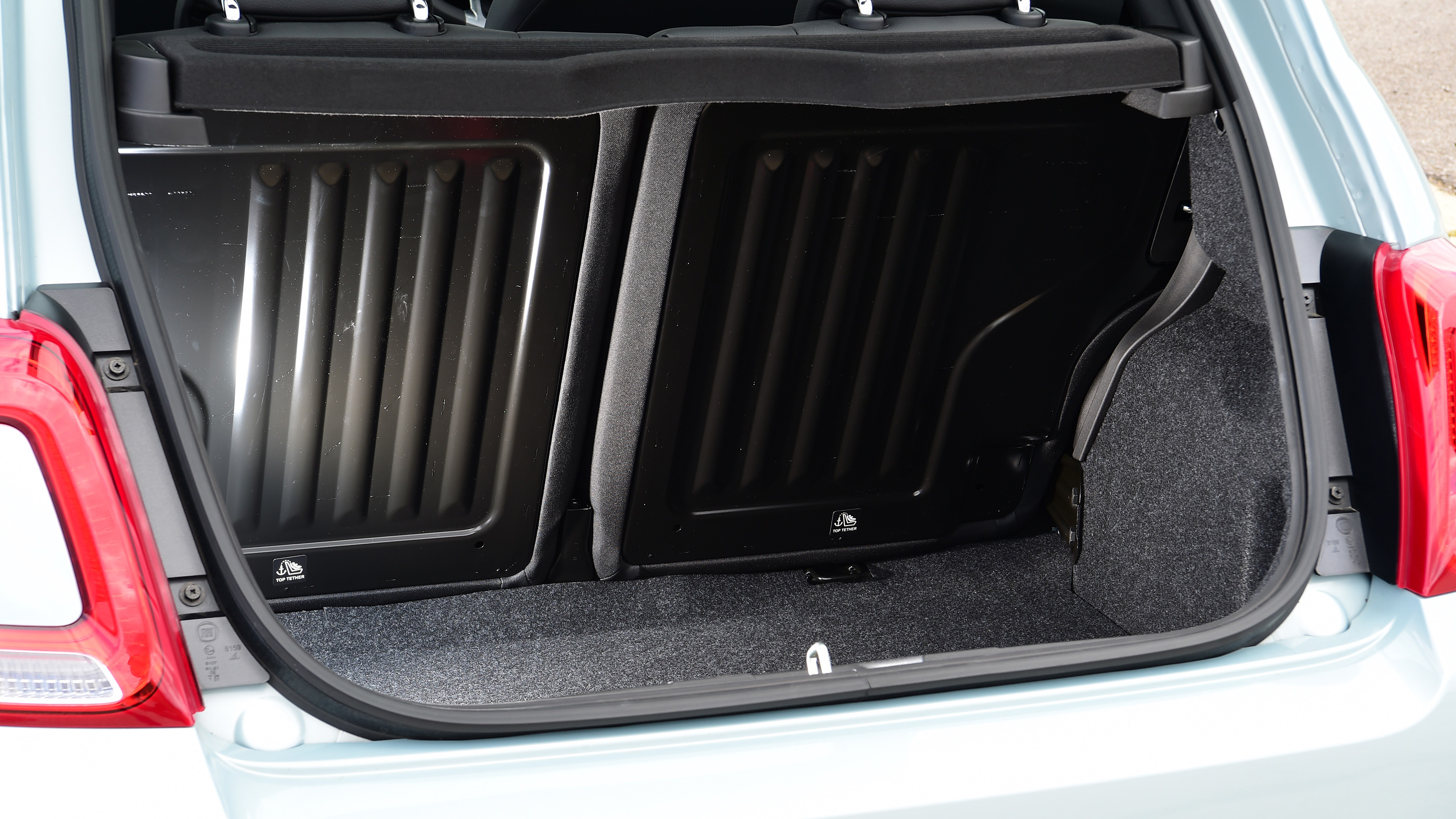 Fiat 500 Hybrid - boot