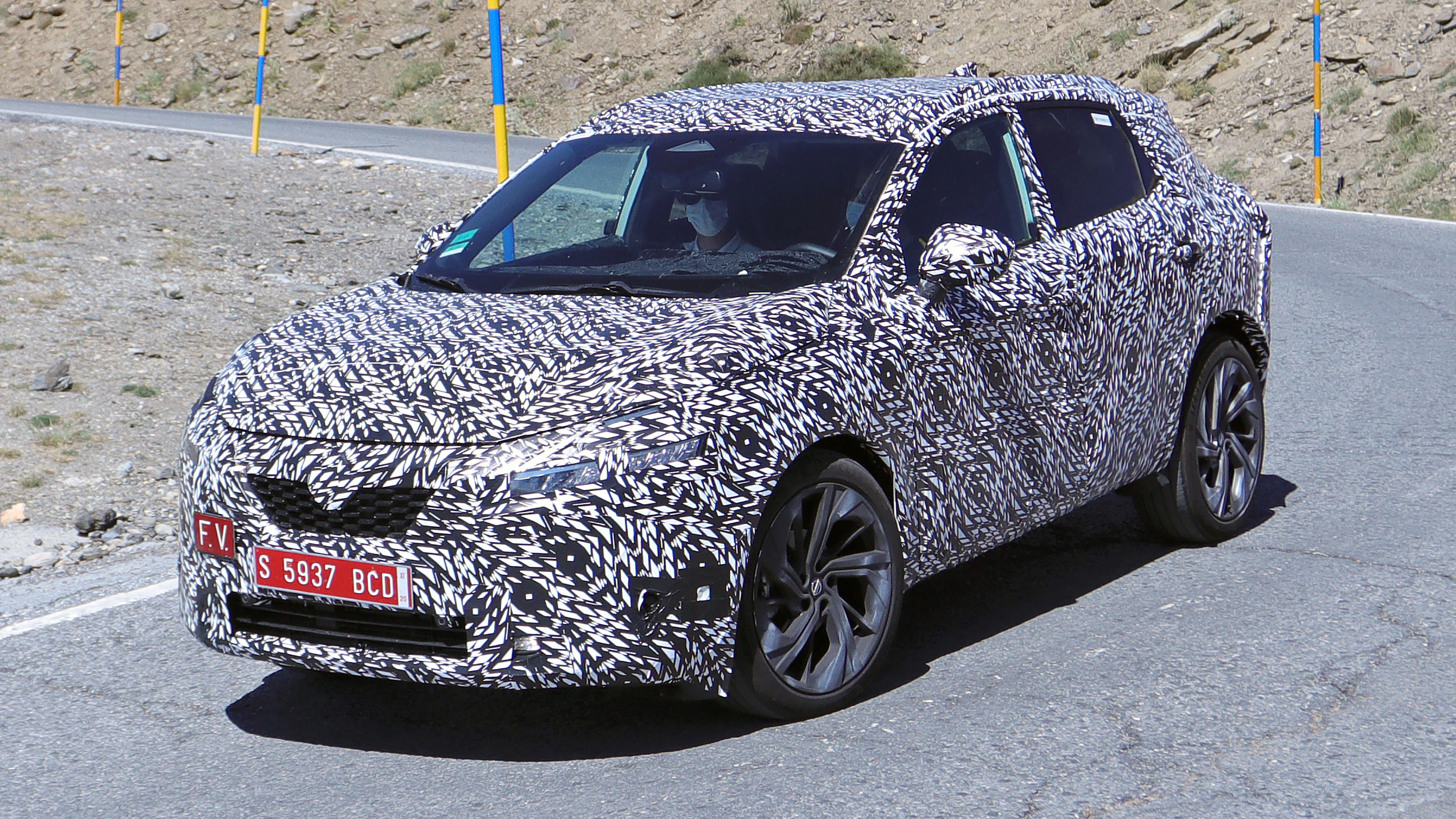 New Nissan Qashqai - spyshot 9