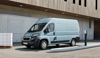 Peugeot e-Boxer