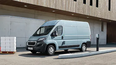 Peugeot e-Boxer
