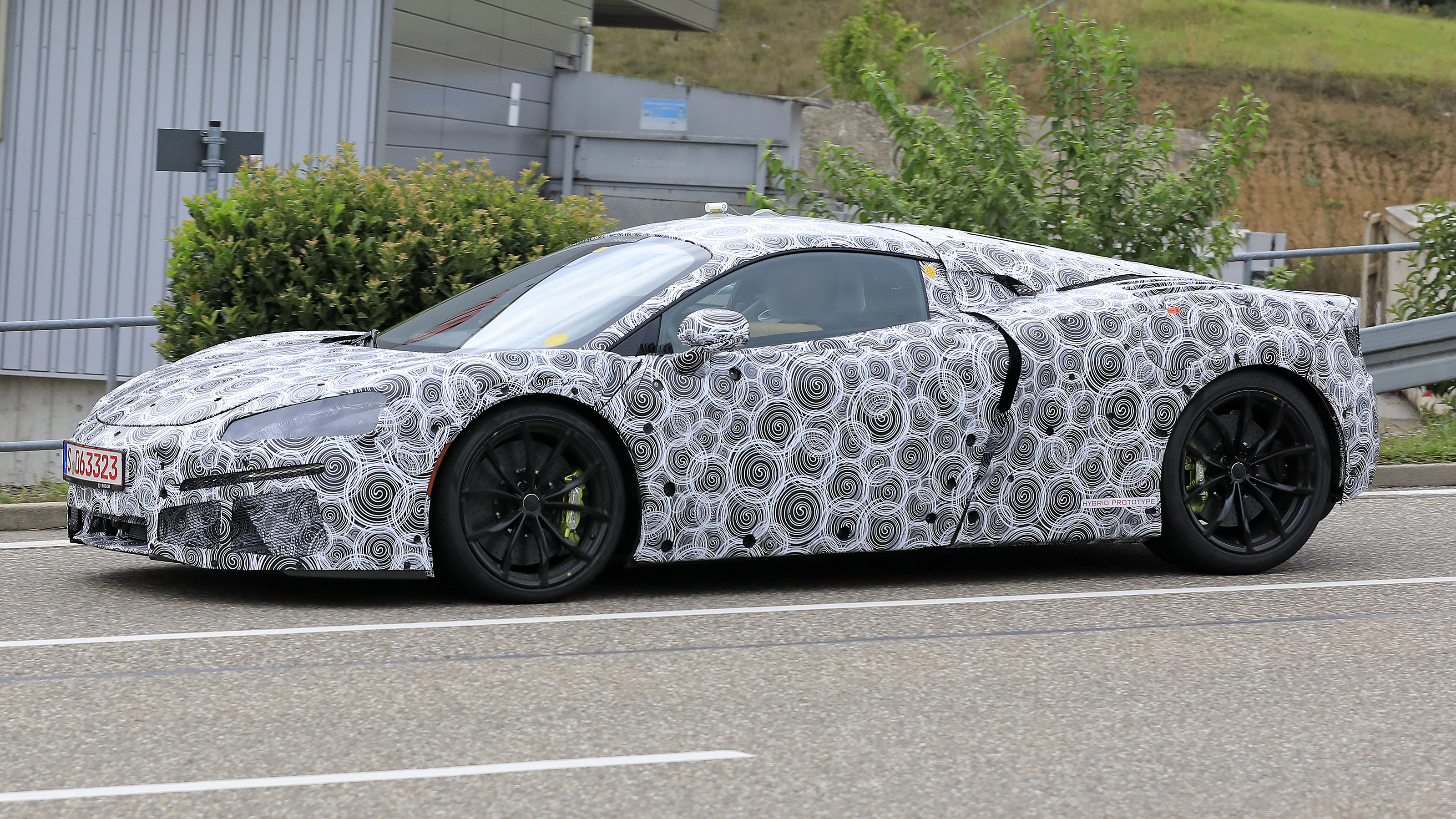 McLaren Artura - spyshot 7