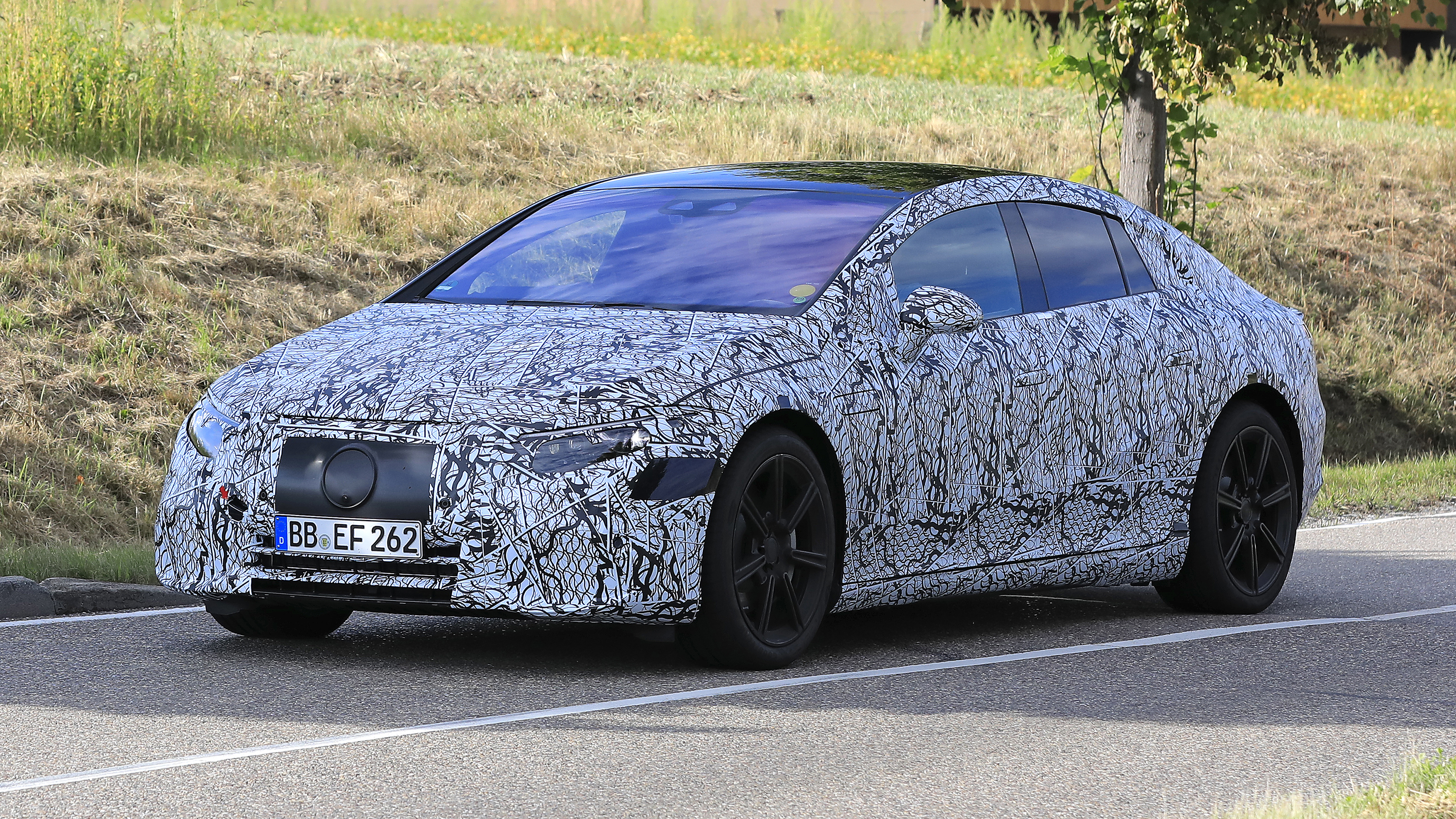 Mercedes EQS spyshot 14