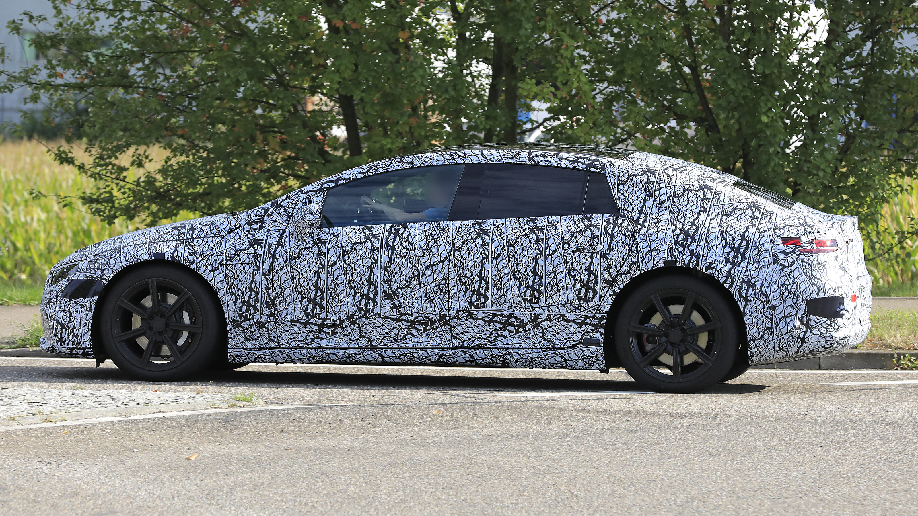 Mercedes EQS spyshot 11
