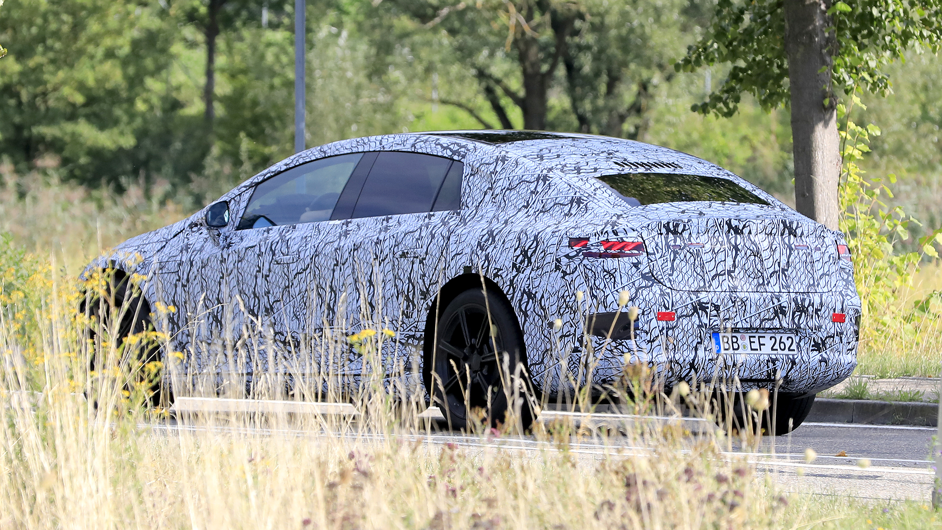 Mercedes EQS spyshot 13