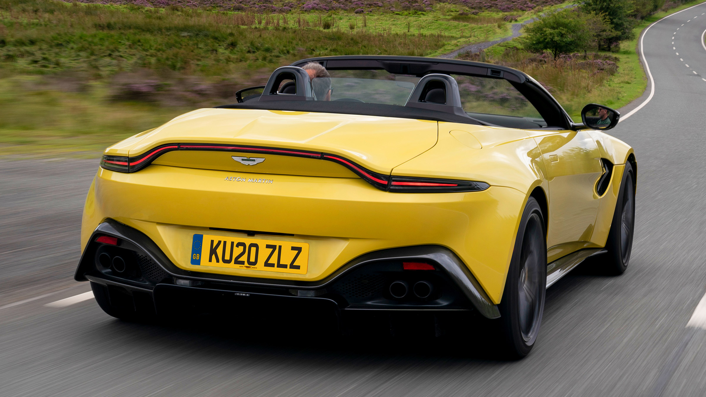 Aston Martin Vantage Roadster