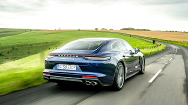 Porsche Panamera 4S - rear