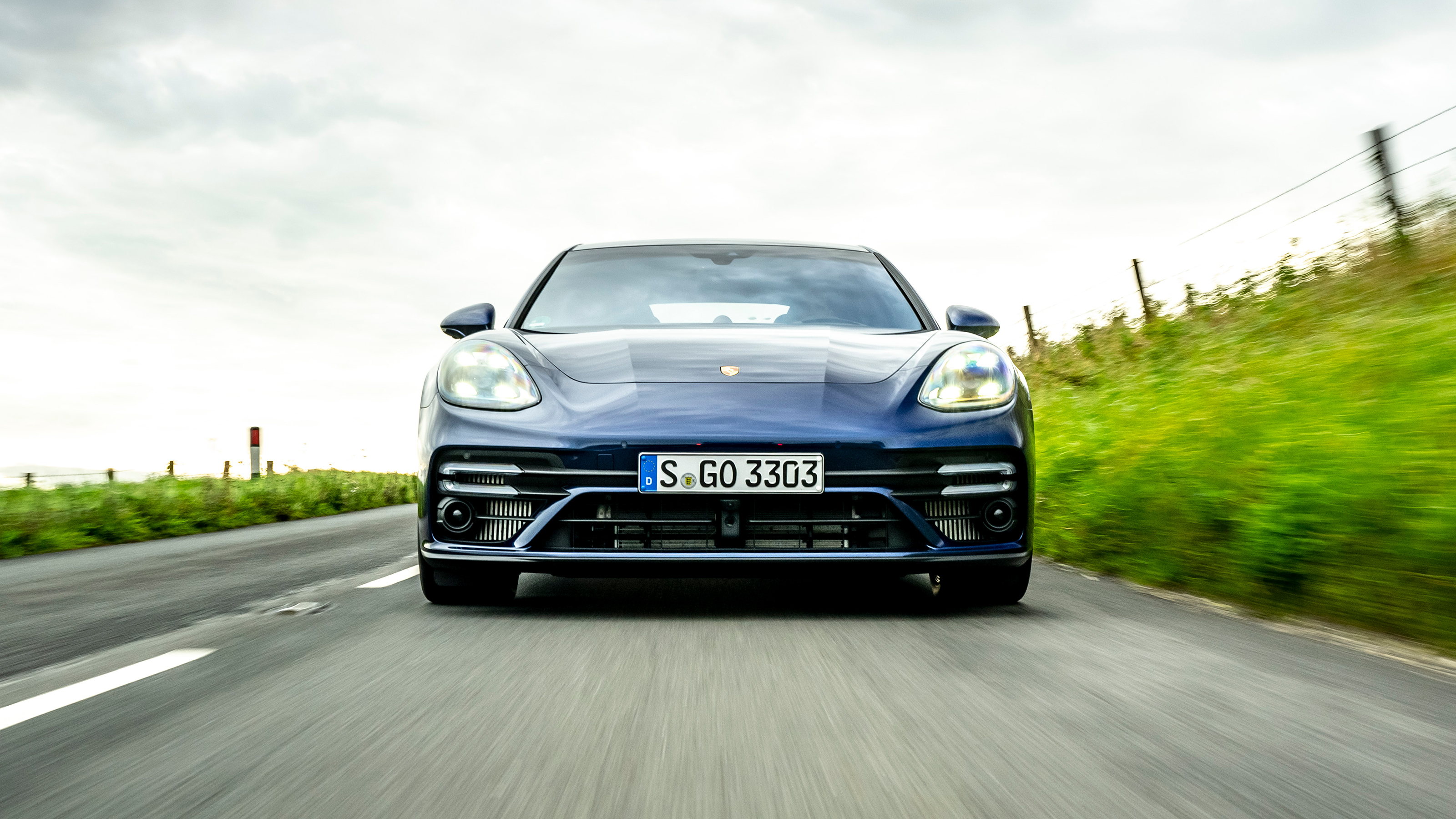 Porsche Panamera - dials