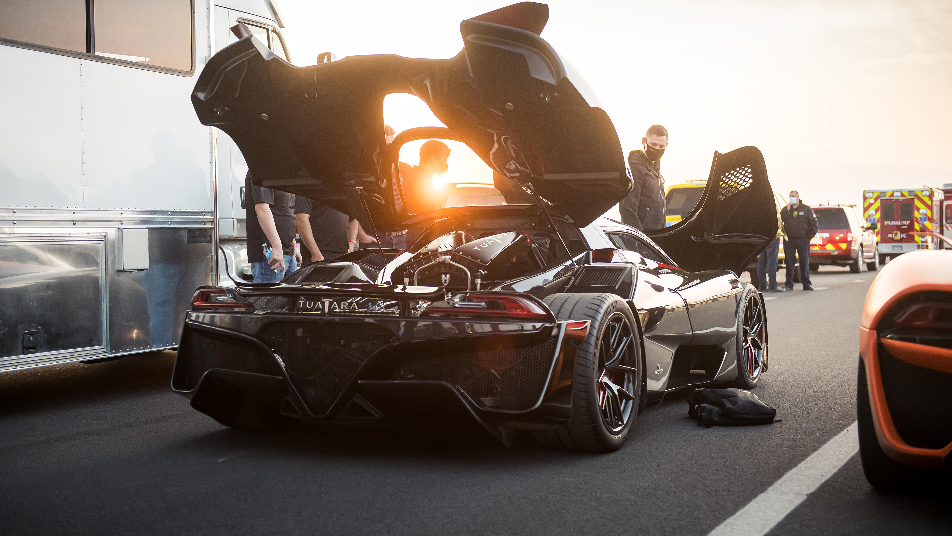 SSC Tuatara - engine bay