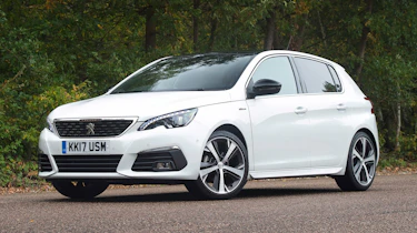 white peugeot 308