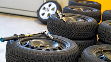 Tyre stacks