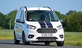 Ford Transit Courier front
