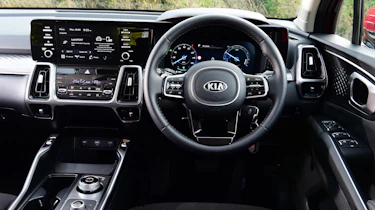 Kia Sorento - front cabin