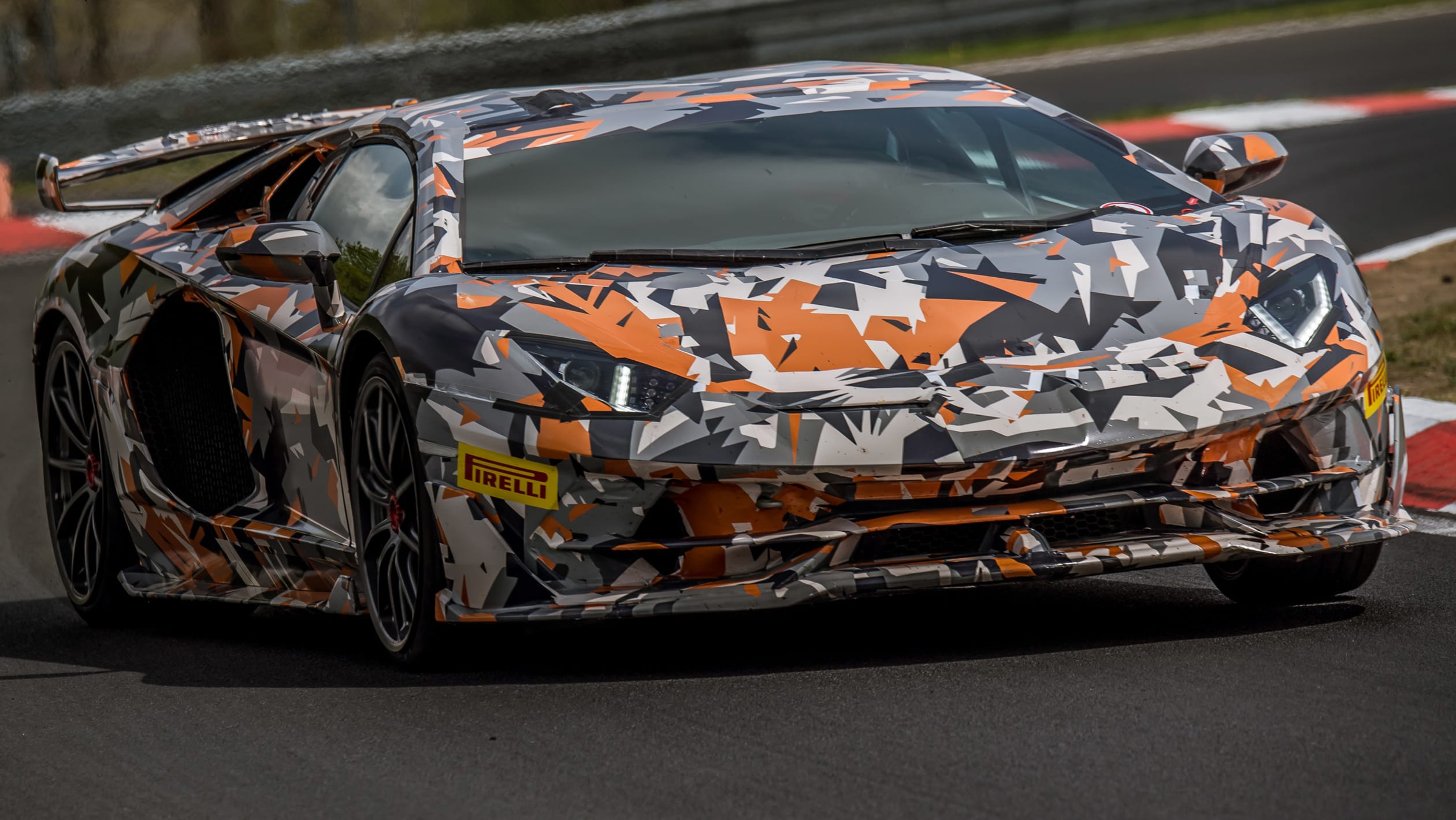 Lamaborghini Aventador SVJ