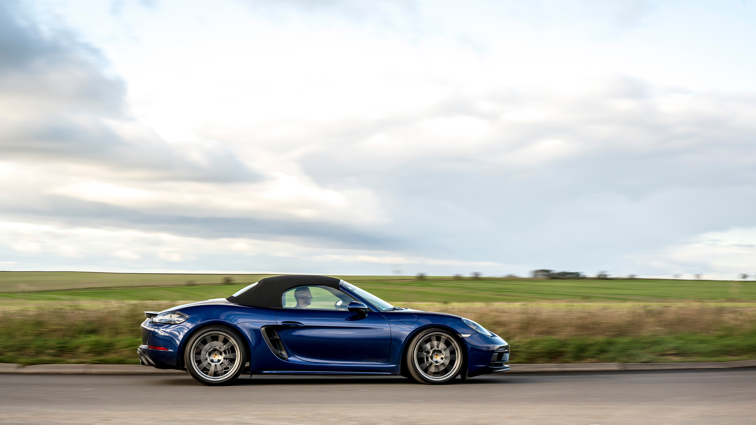 Porsche Boxster GTS 4.0 PDK side