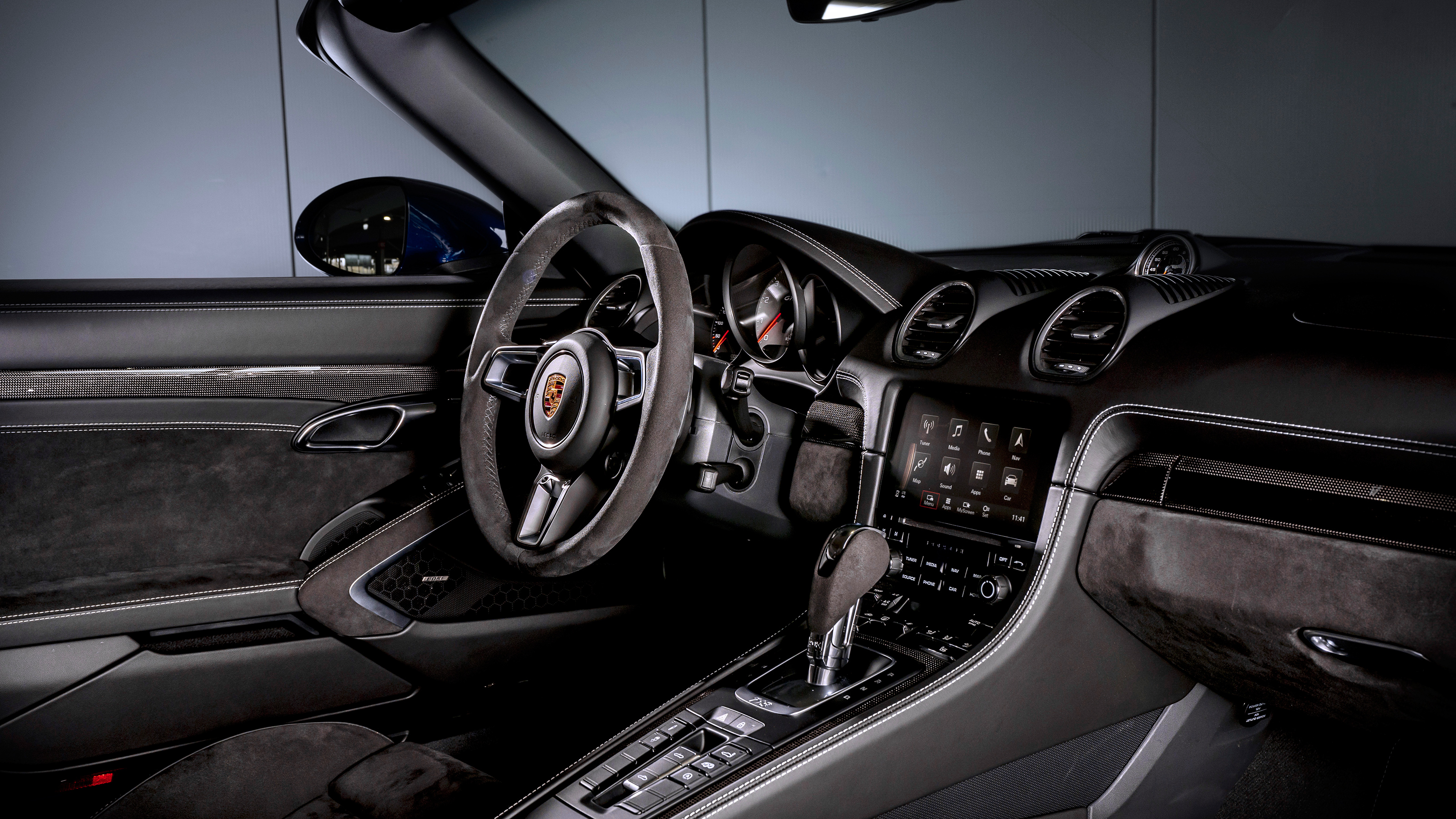 Porsche Boxster GTS 4.0 PDK cabin