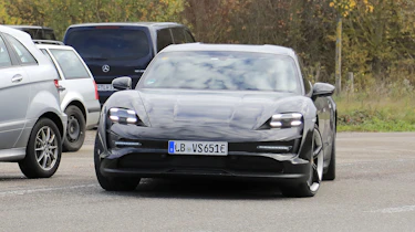 Porsche Taycan Cross Turismo