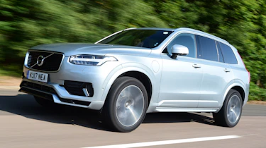 Volvo XC90 - front tracking